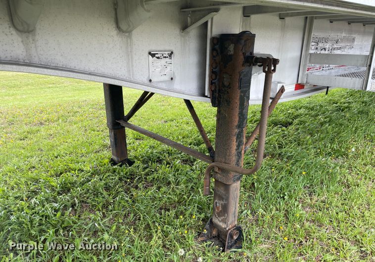 image for item MJ9668 2015 Kruz RAFB-53-102  flatbed trailer