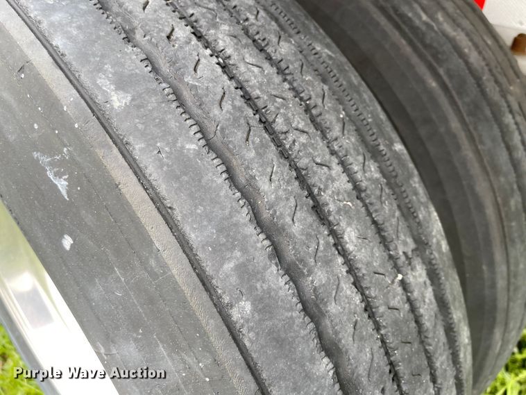 image for item MJ9668 2015 Kruz RAFB-53-102  flatbed trailer