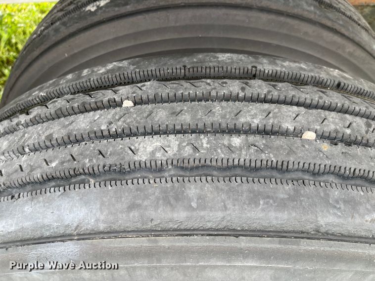 image for item MJ9668 2015 Kruz RAFB-53-102  flatbed trailer