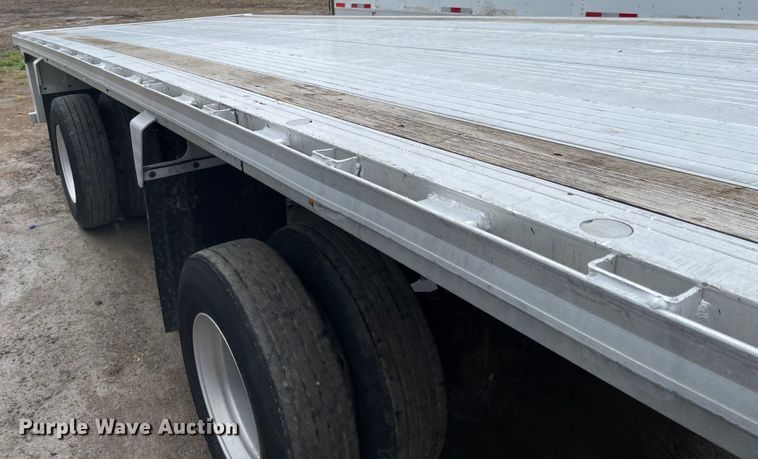 image for item MJ9669 2015 Kruz RAFB-53-102  flatbed trailer