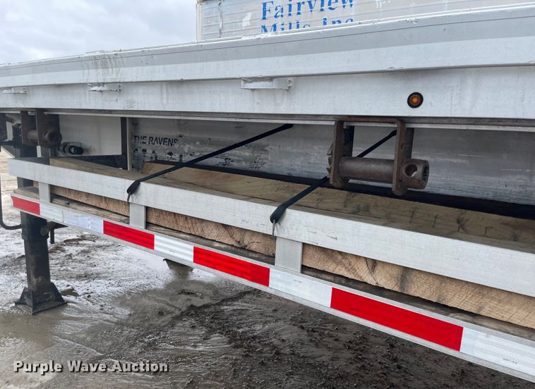 image for item MJ9669 2015 Kruz RAFB-53-102  flatbed trailer