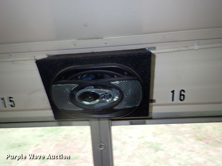 image for item DI1915 1991 Chevrolet  school bus