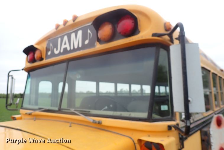 image for item DI1915 1991 Chevrolet  school bus