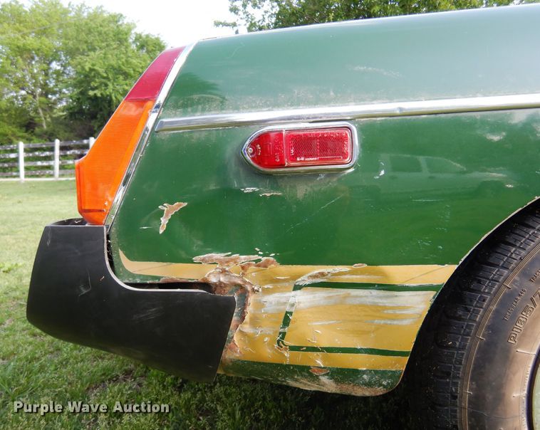 image for item DK0917 1977 MG MGB  convertible