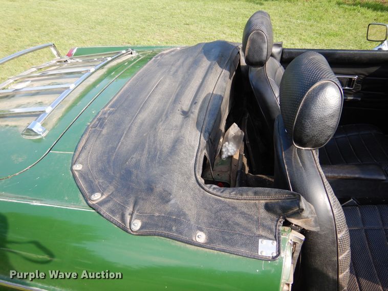 image for item DK0917 1977 MG MGB  convertible