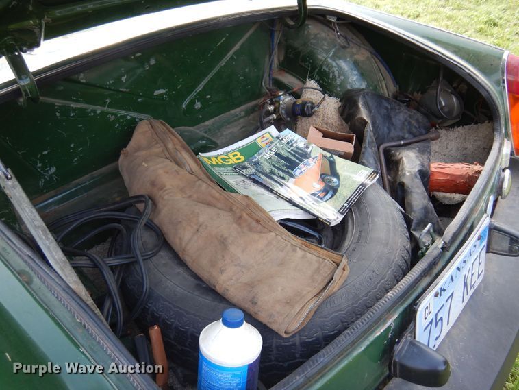 image for item DK0917 1977 MG MGB  convertible