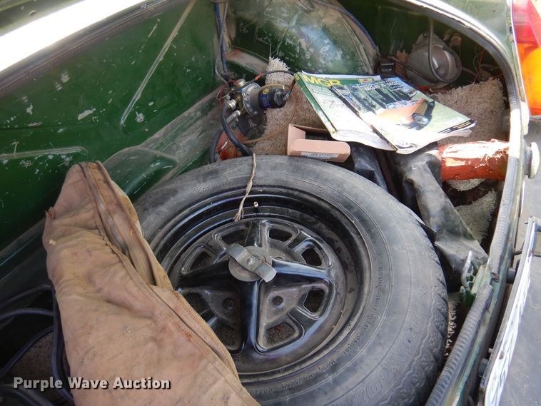 image for item DK0917 1977 MG MGB  convertible