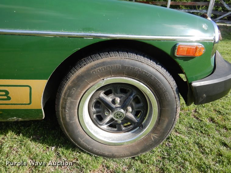 image for item DK0917 1977 MG MGB  convertible