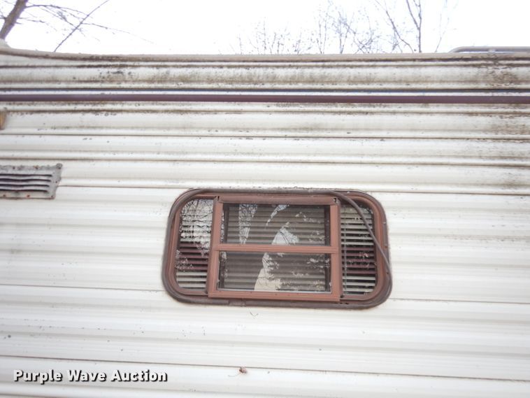 image for item DK3172 1986 Coachmen Classic  camper