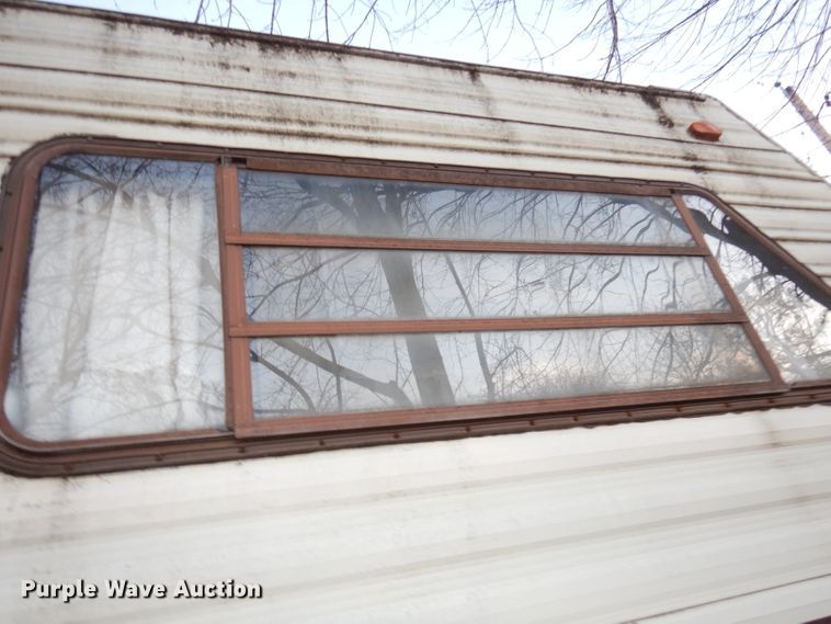 image for item DK3172 1986 Coachmen Classic  camper