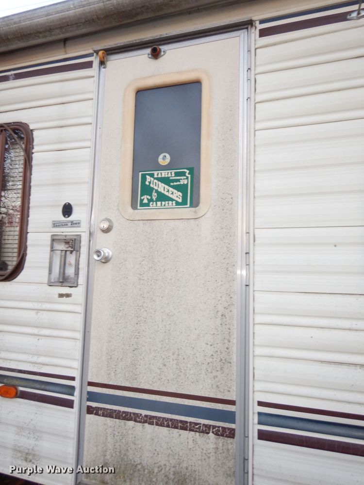 image for item DK3172 1986 Coachmen Classic  camper