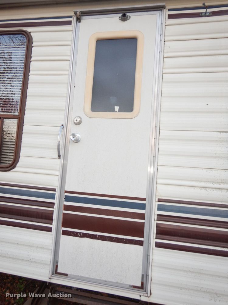 image for item DK3172 1986 Coachmen Classic  camper