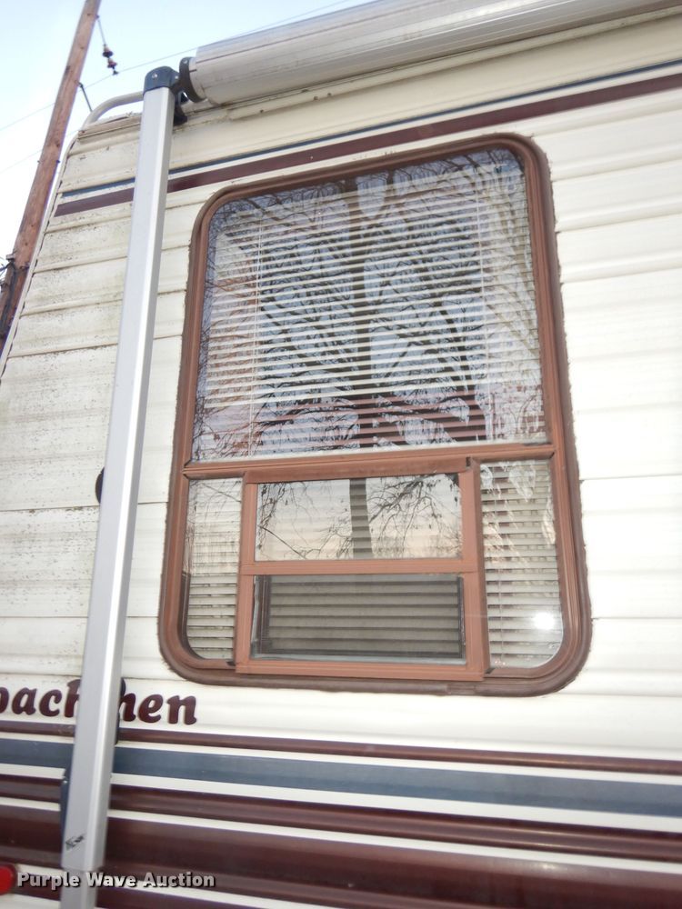 image for item DK3172 1986 Coachmen Classic  camper