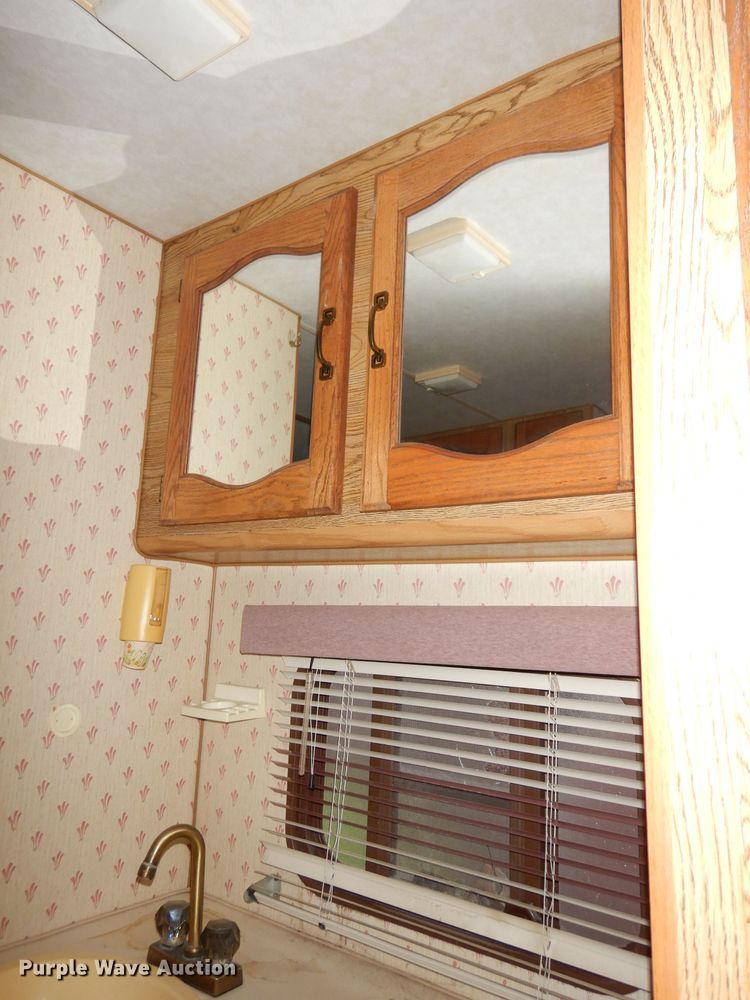 image for item DK3172 1986 Coachmen Classic  camper