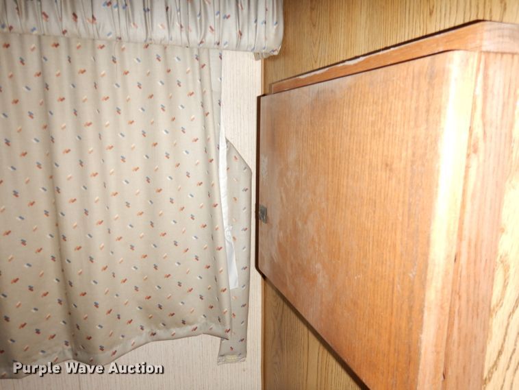 image for item DK3172 1986 Coachmen Classic  camper