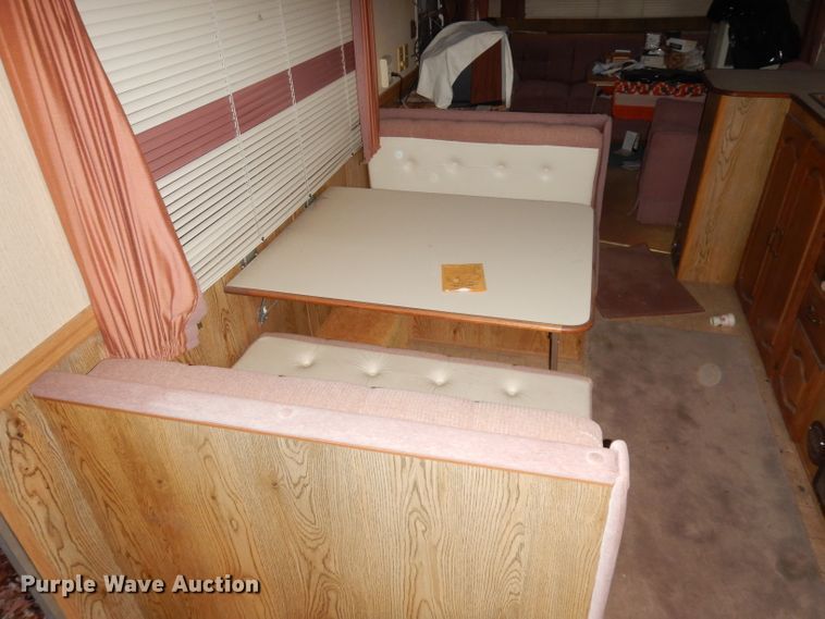 image for item DK3172 1986 Coachmen Classic  camper