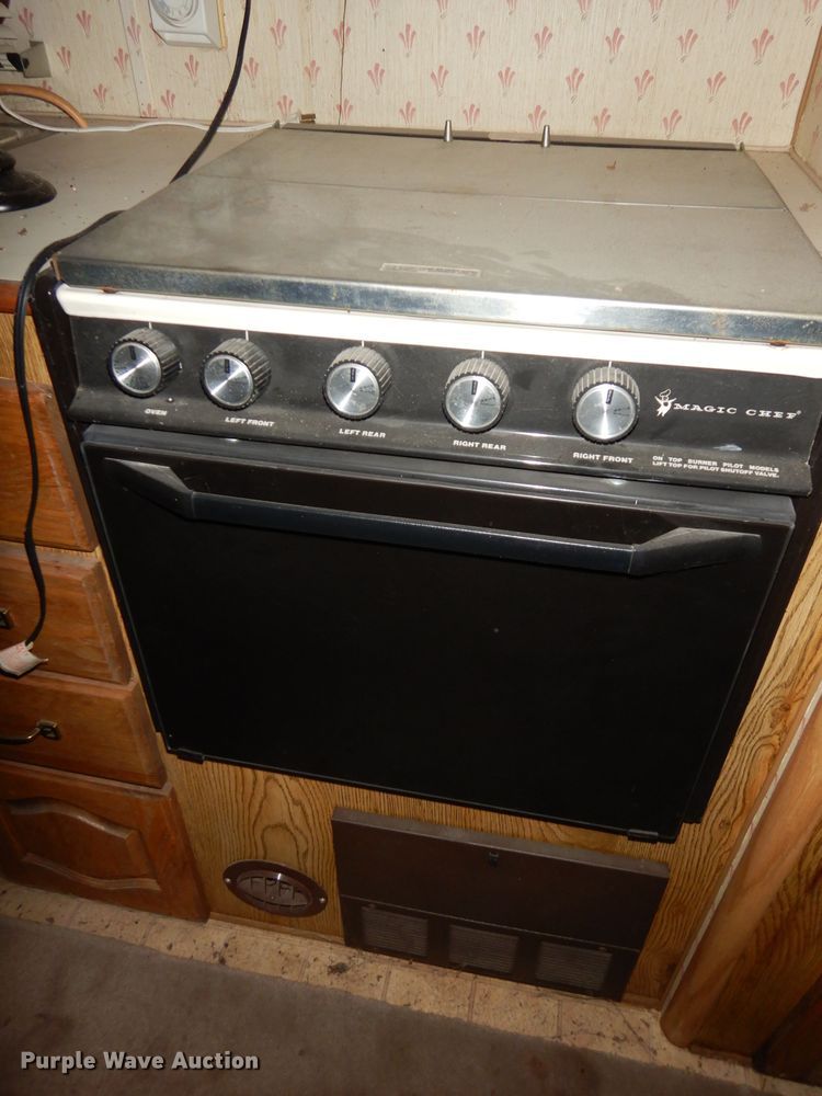 image for item DK3172 1986 Coachmen Classic  camper