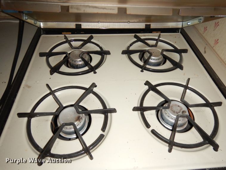 image for item DK3172 1986 Coachmen Classic  camper