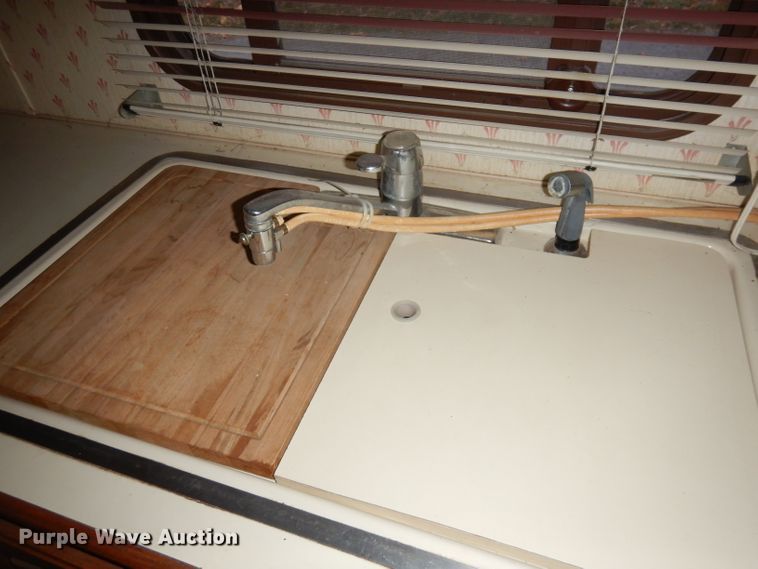 image for item DK3172 1986 Coachmen Classic  camper