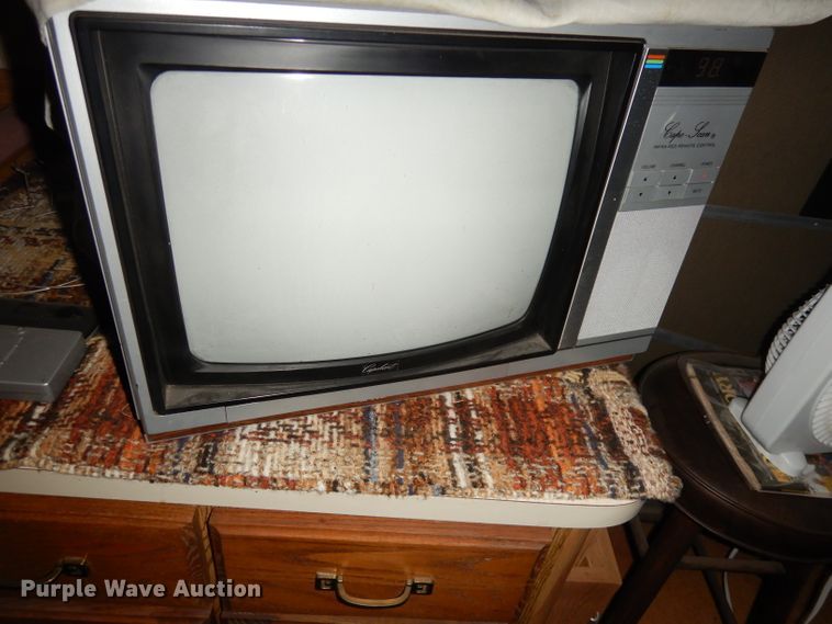 image for item DK3172 1986 Coachmen Classic  camper