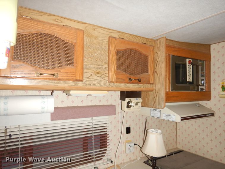 image for item DK3172 1986 Coachmen Classic  camper