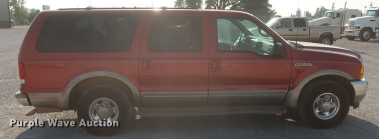 image for item DK3695 2000 Ford Excursion Limited  SUV