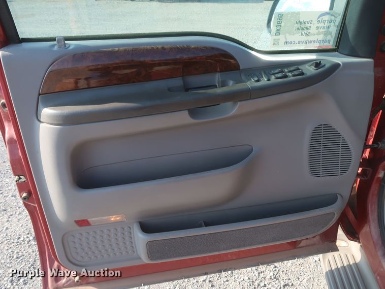 image for item DK3695 2000 Ford Excursion Limited  SUV