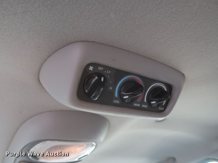 image for item DK3695 2000 Ford Excursion Limited  SUV