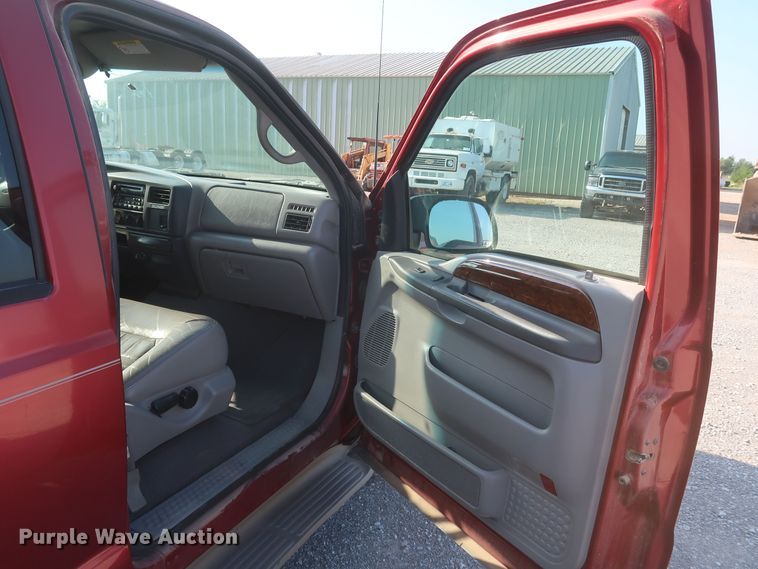 image for item DK3695 2000 Ford Excursion Limited  SUV