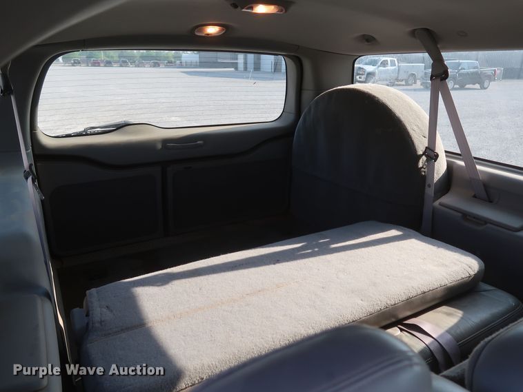 image for item DK3695 2000 Ford Excursion Limited  SUV