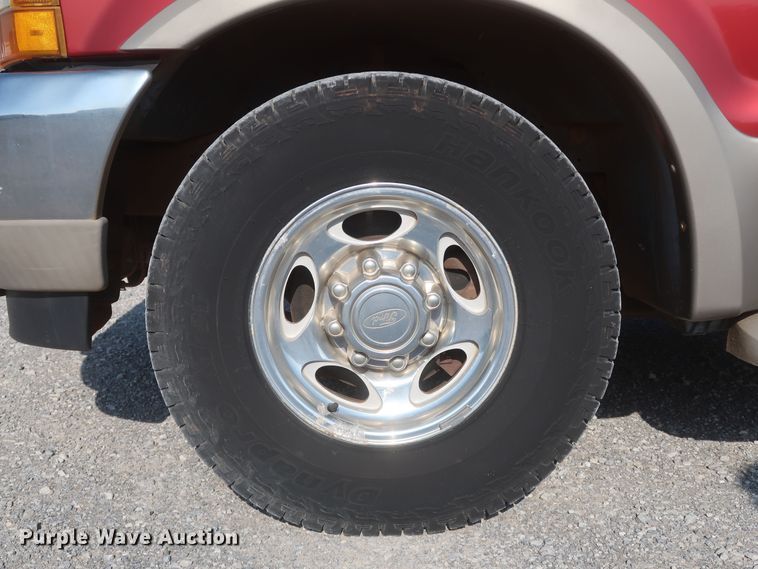 image for item DK3695 2000 Ford Excursion Limited  SUV