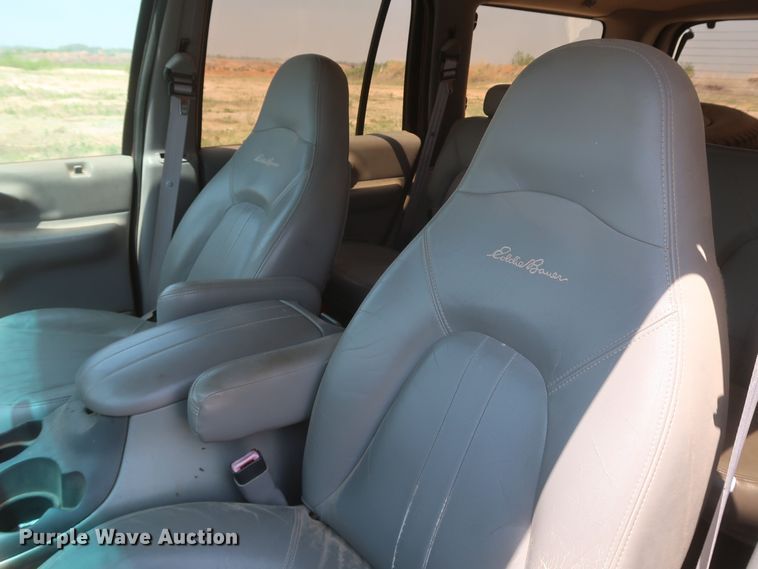 image for item DK3707 1997 Ford Expedition Eddie Bauer  SUV