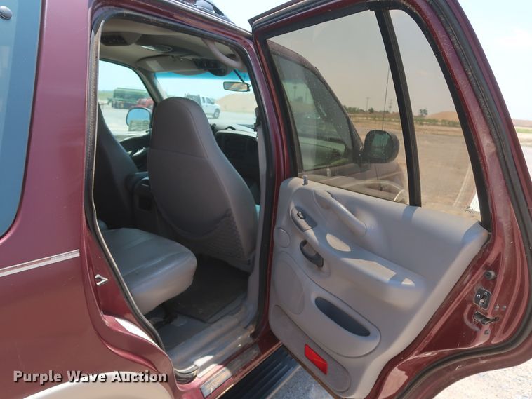 image for item DK3707 1997 Ford Expedition Eddie Bauer  SUV