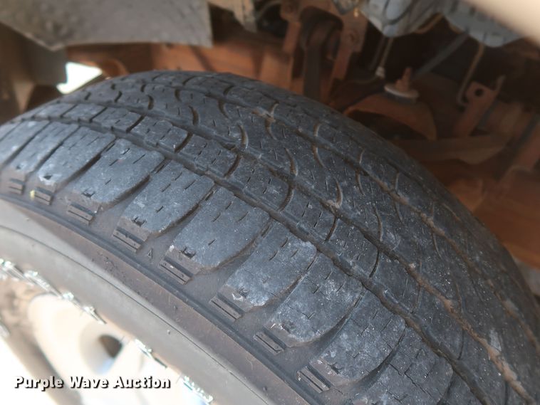 image for item DK3707 1997 Ford Expedition Eddie Bauer  SUV