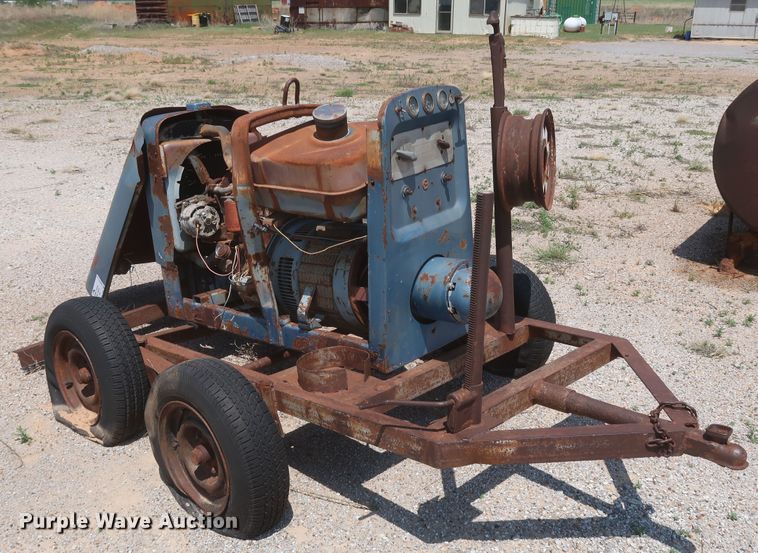 image for item DK3713 Lincoln SA-200  welder