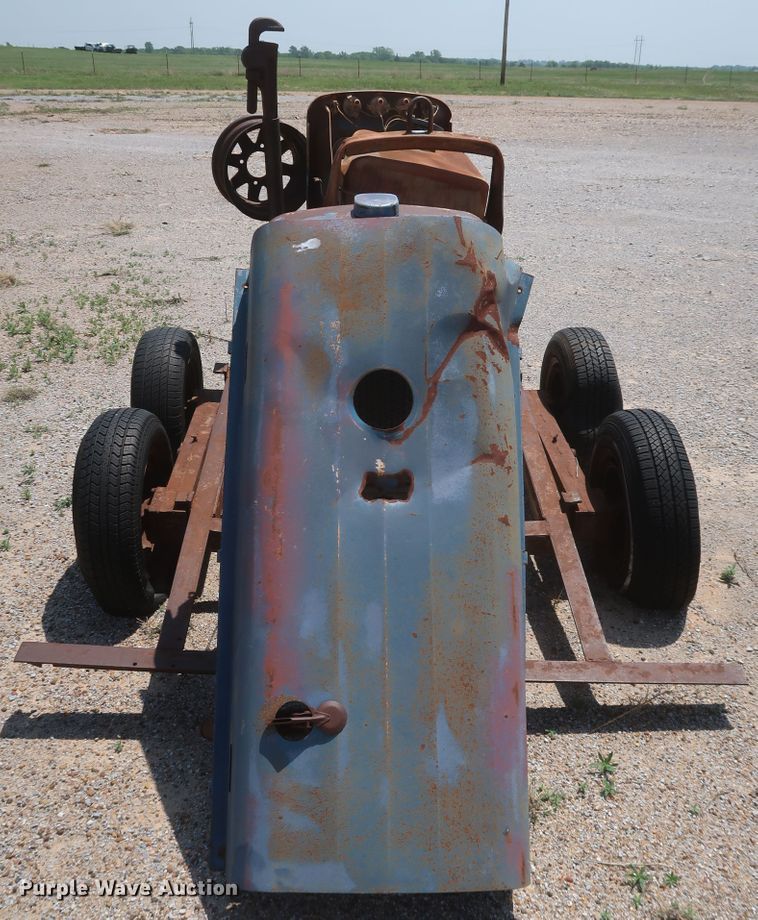 image for item DK3713 Lincoln SA-200  welder