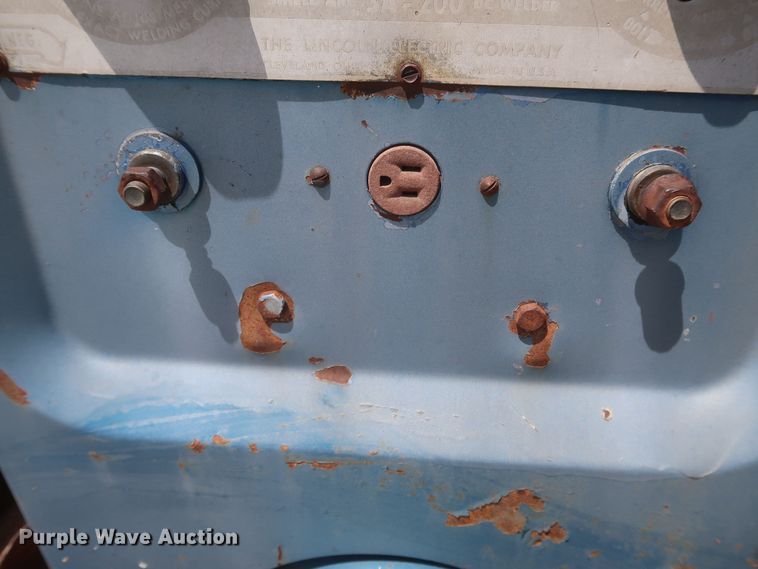 image for item DK3713 Lincoln SA-200  welder