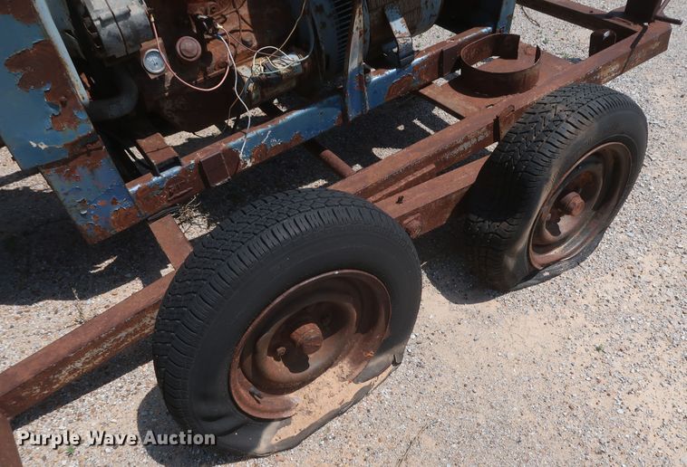 image for item DK3713 Lincoln SA-200  welder