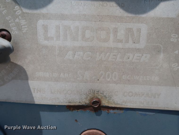 image for item DK3713 Lincoln SA-200  welder