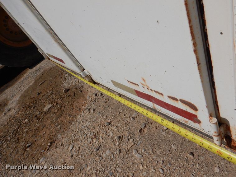 image for item DL0708 2000 Circle C  enclosed cargo trailer