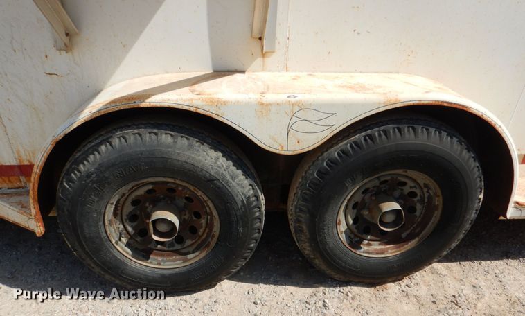 image for item DL0708 2000 Circle C  enclosed cargo trailer