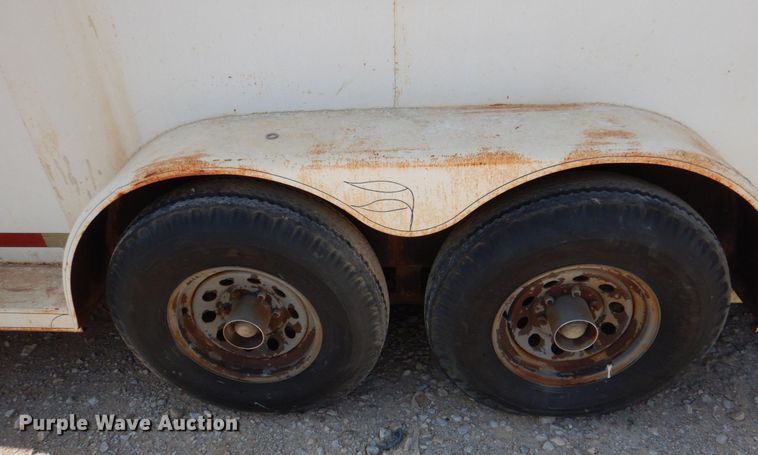 image for item DL0708 2000 Circle C  enclosed cargo trailer