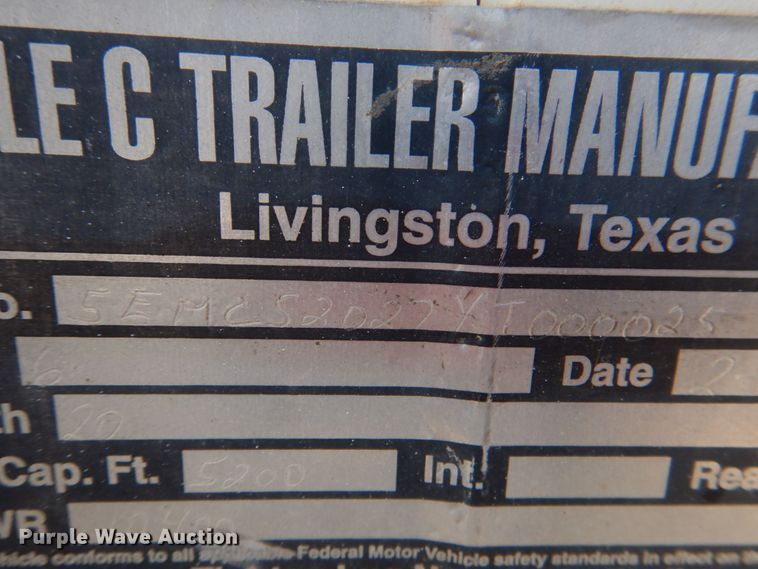 image for item DL0708 2000 Circle C  enclosed cargo trailer