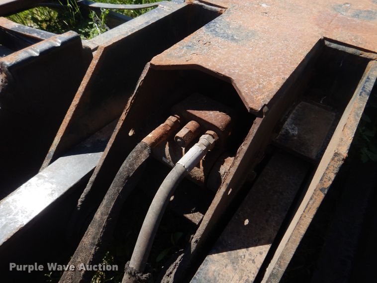 image for item DL4237 Marre  hook lift bed