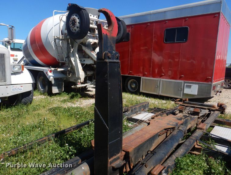 image for item DL4237 Marre  hook lift bed