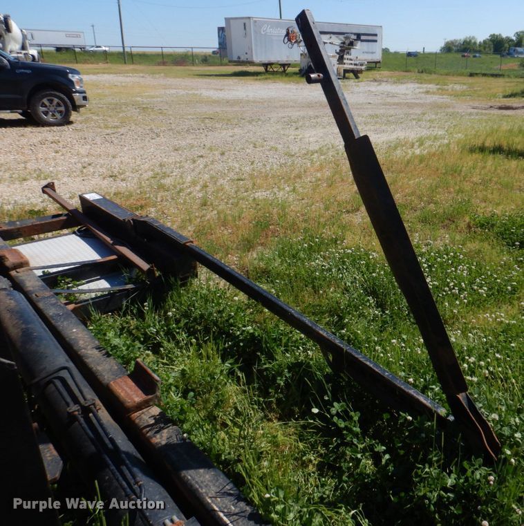 image for item DL4237 Marre  hook lift bed