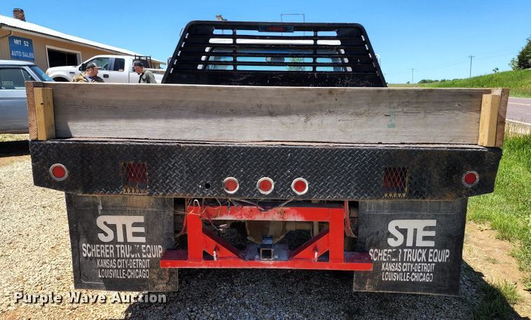image for item DL6522 1985 Chevrolet K10  flatbed pickup truck