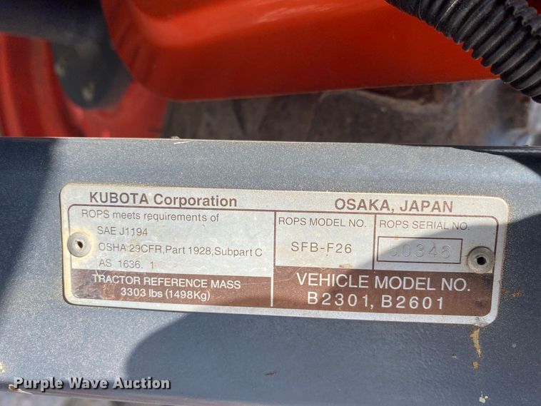 image for item DM4095 Kubota B2601HSD  MFWD tractor