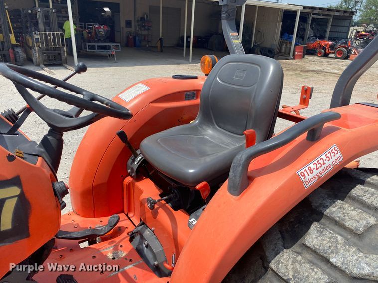 image for item DM4096 Kubota L4701D  MFWD tractor