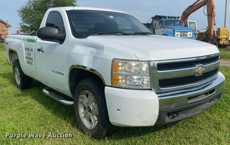 image for item DM4106 2010 Chevrolet Silverado 1500  pickup truck